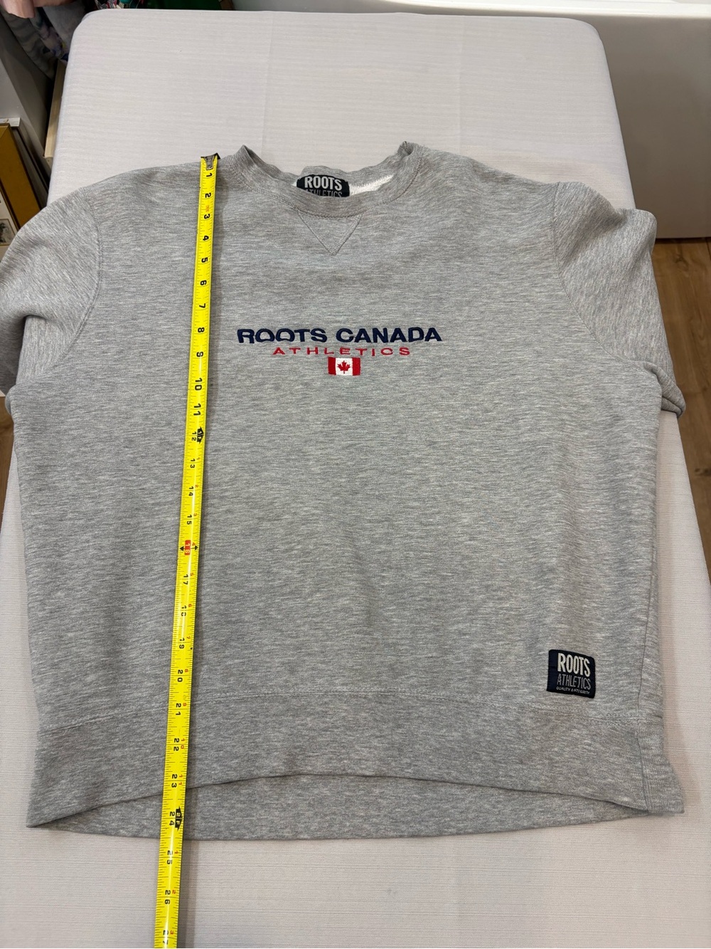 Vintage Roots Canada Gray Crewneck Sweatshirt #1563 - Picture 6 of 13